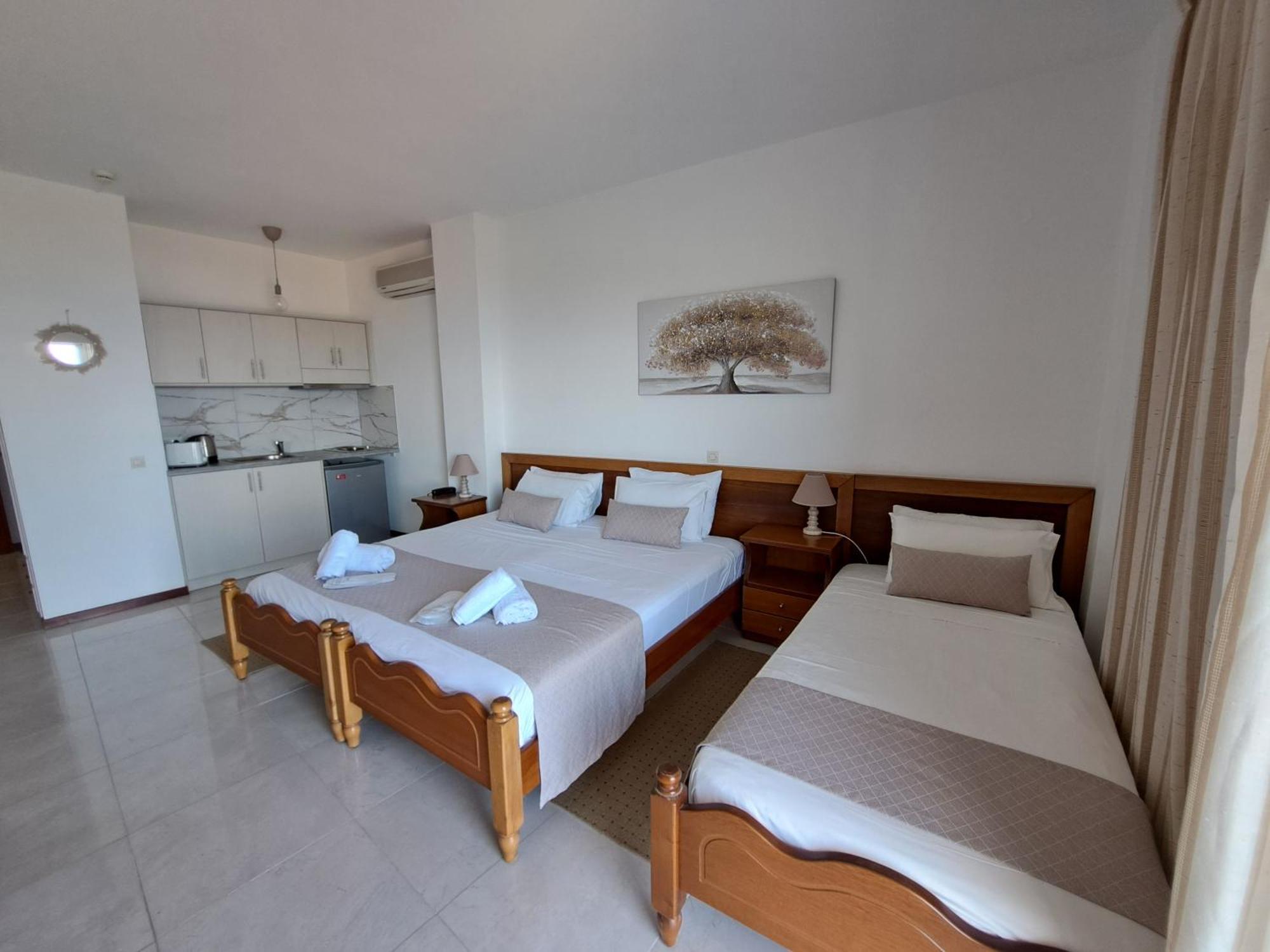 75 Steps Apartments Месонґі Екстер'єр фото